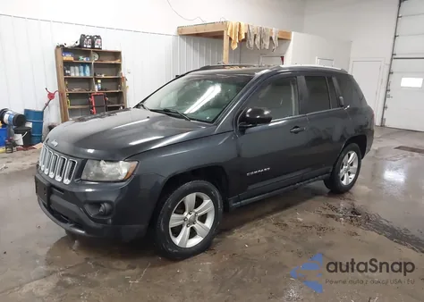 2016 Jeep Compass Sport from USA, damaged, VIN 1C4NJDBB4GD556999